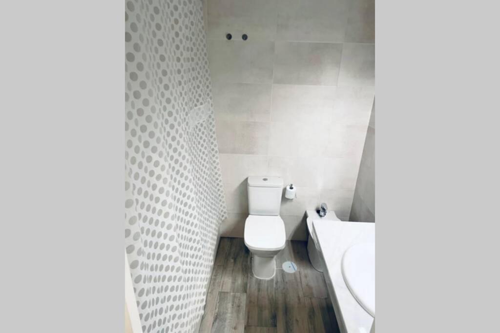 Precioso Apartamento Con Vistas Parciales, Garaje Y Piscina 塔里法 外观 照片