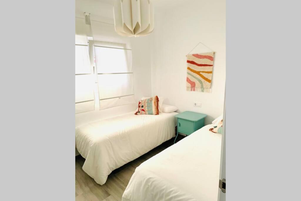 Precioso Apartamento Con Vistas Parciales, Garaje Y Piscina 塔里法 外观 照片